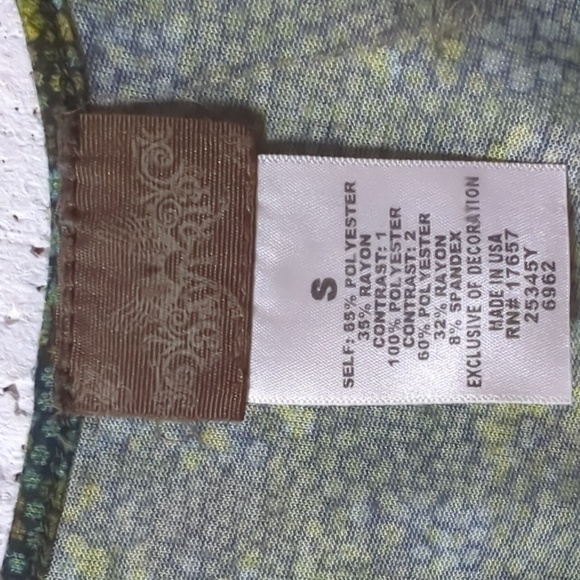 Cottagecore Daytrip Floral Top - Picture 6 of 10